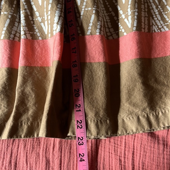 Patterned skirt - Picture 3 of 4